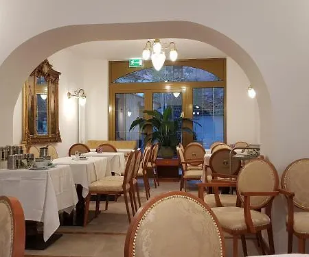 오텔 뒤 트랭 호텔 3*