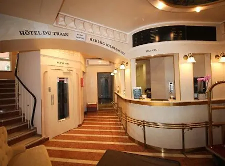 호텔 오텔 뒤 트랭 3*