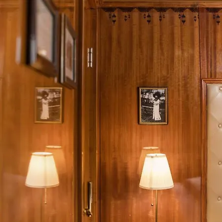 호텔 오텔 뒤 트랭