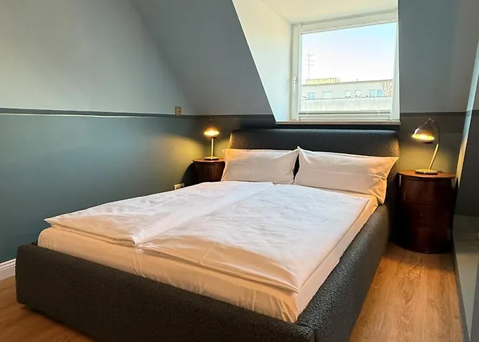 Du Train Hotel 3*